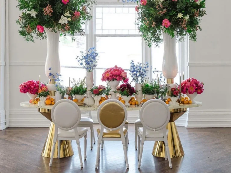 Floral table display for a wedding in Toronto